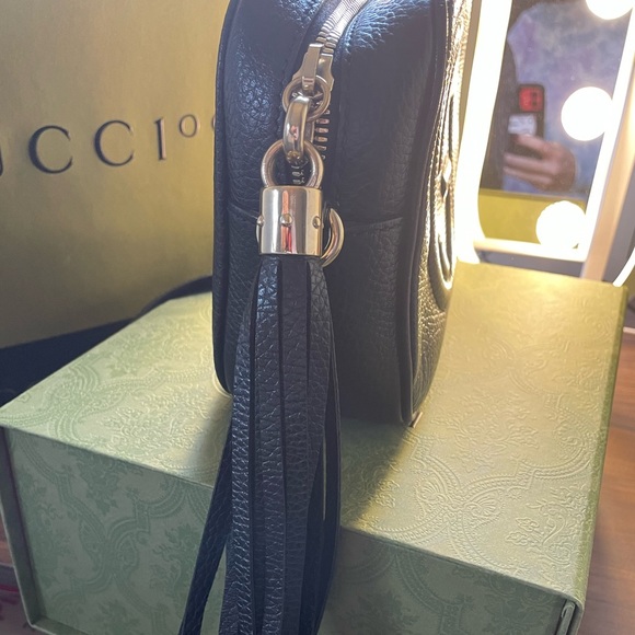Beautiful black Gucci Crossbody purse! - Picture 3 of 8